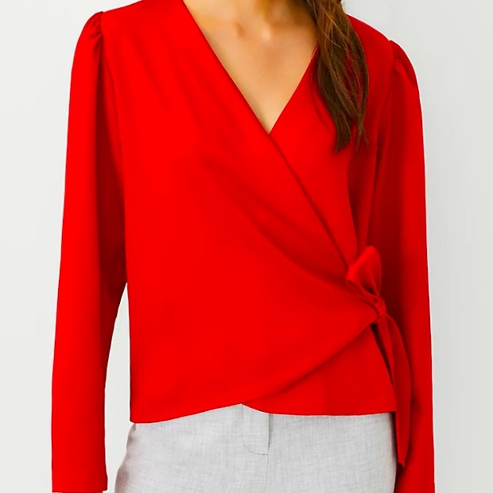 Ann Taylor Puff Sleeve Wrap Top. Size Small. Excellent condition. NWOT.